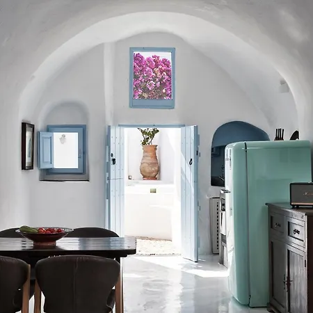 Vakantiehuis 2 Bedroom Charming With Outdoors Jacuzzi