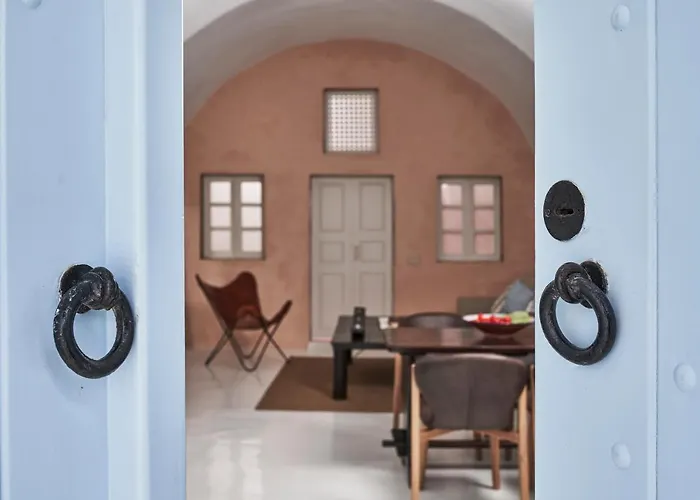 2 Bedroom Charming With Outdoors Jacuzzi Prázdninový dům Megalochori (Santorini)