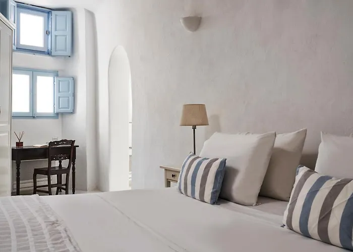 Feriehus 2 Bedroom Charming With Outdoors Jacuzzi Megalochori (Santorini)