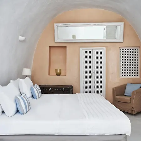 Tatil Evi 2 Bedroom Charming With Outdoors Jacuzzi Megalochori (Santorini)