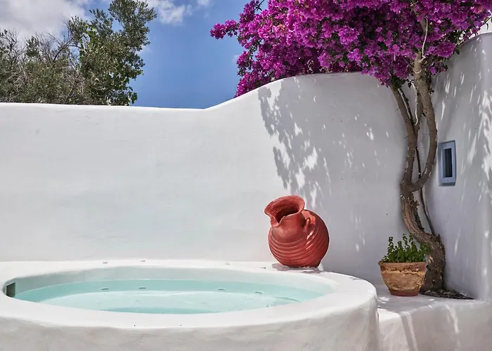 2 Bedroom Charming With Outdoors Jacuzzi 펜션 메갈로호리