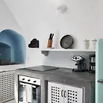 2 Bedroom Charming With Outdoors Jacuzzi Megalochori (Santorini)
