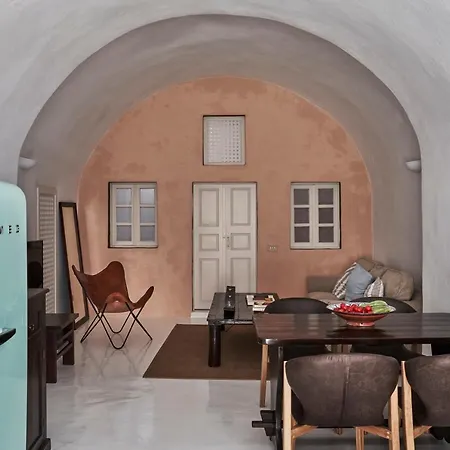 2 Bedroom Charming With Outdoors Jacuzzi