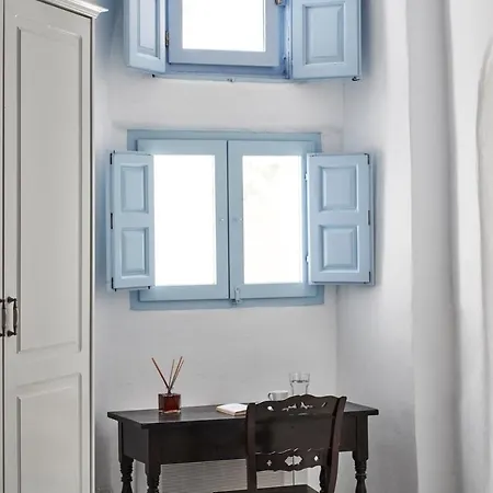 بيت للعطل 2 Bedroom Charming With Outdoors Jacuzzi ميغالوخوري