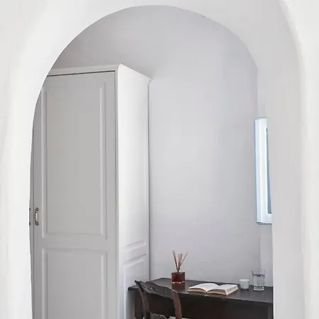 بيت للعطل 2 Bedroom Charming With Outdoors Jacuzzi