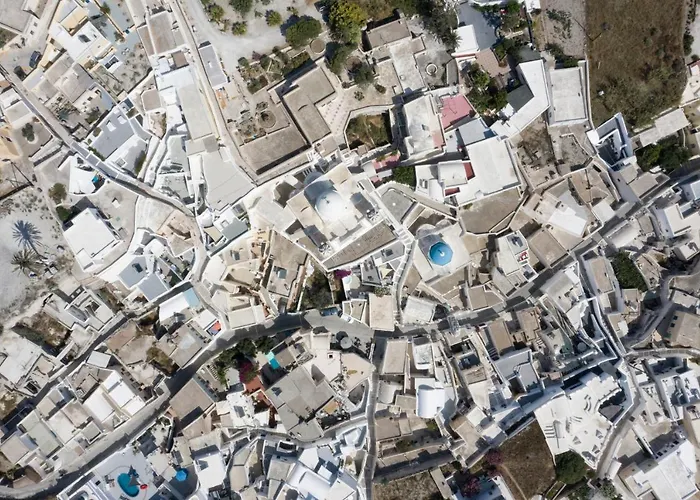 Vakantiehuis 2 Bedroom Charming With Outdoors Jacuzzi *